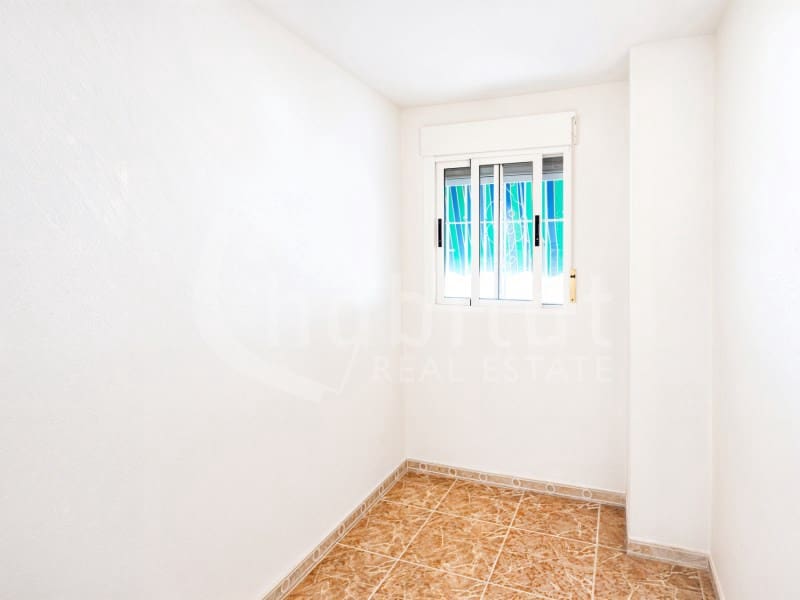 Casa de 3 habitaciones en Torrevieja en venta con piscina - 147.000 € (Ref: 9978478)