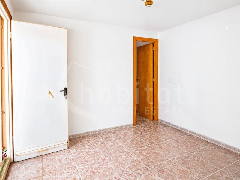 Casa de 3 habitaciones en Torrevieja en venta con piscina - 147.000 € (Ref: 9978478)