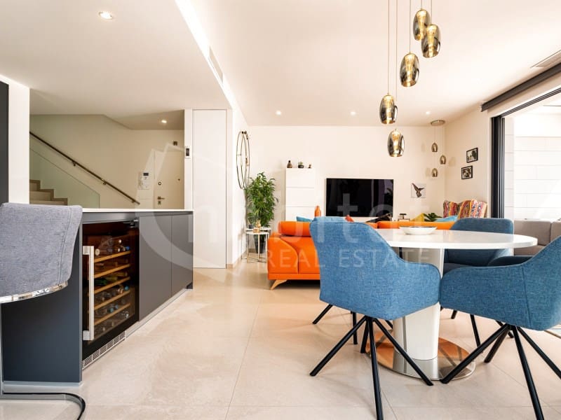 4 chambre Villa/Maison à vendre à Los Montesinos avec piscine - 595 000 € (Ref: 9984538)