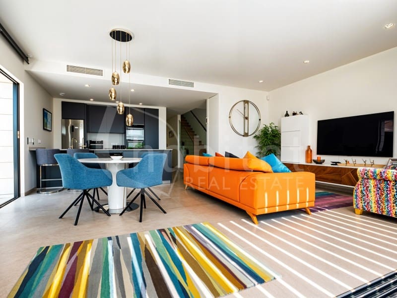 4 chambre Villa/Maison à vendre à Los Montesinos avec piscine - 595 000 € (Ref: 9984538)