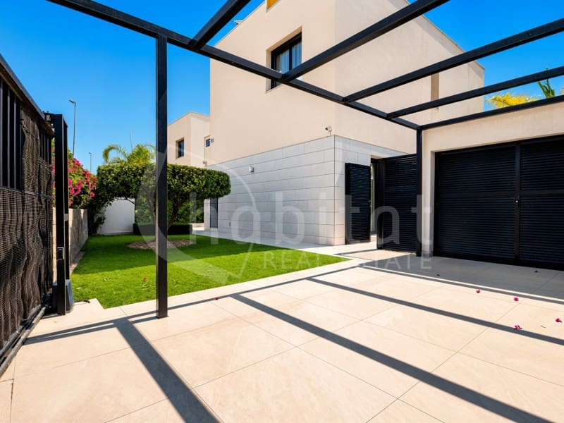 4 chambre Villa/Maison à vendre à Los Montesinos avec piscine - 595 000 € (Ref: 9984538)