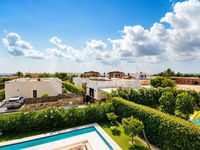 4 chambre Villa/Maison à vendre à Los Montesinos avec piscine - 595 000 € (Ref: 9984538)