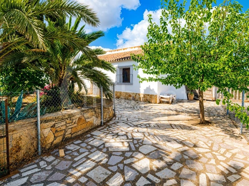 6 soverom Finca/Herregård til salgs i Orihuela med svømmebasseng garasje - € 215 000 (Ref: 9998421)