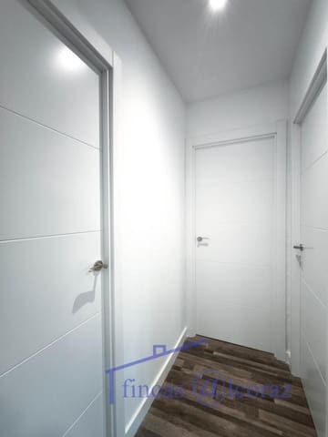 Piso de 3 habitaciones en Huesca ciudad en venta - 190.000 € (Ref: 9650094)