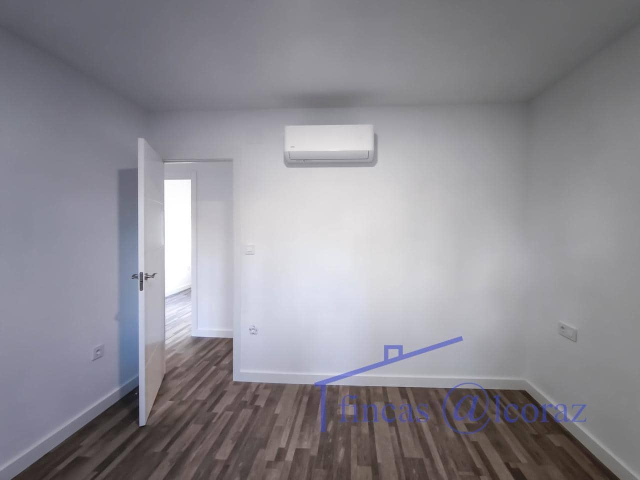 Piso de 3 habitaciones en Huesca ciudad en venta con garaje - 190.000 € (Ref: 9650094)