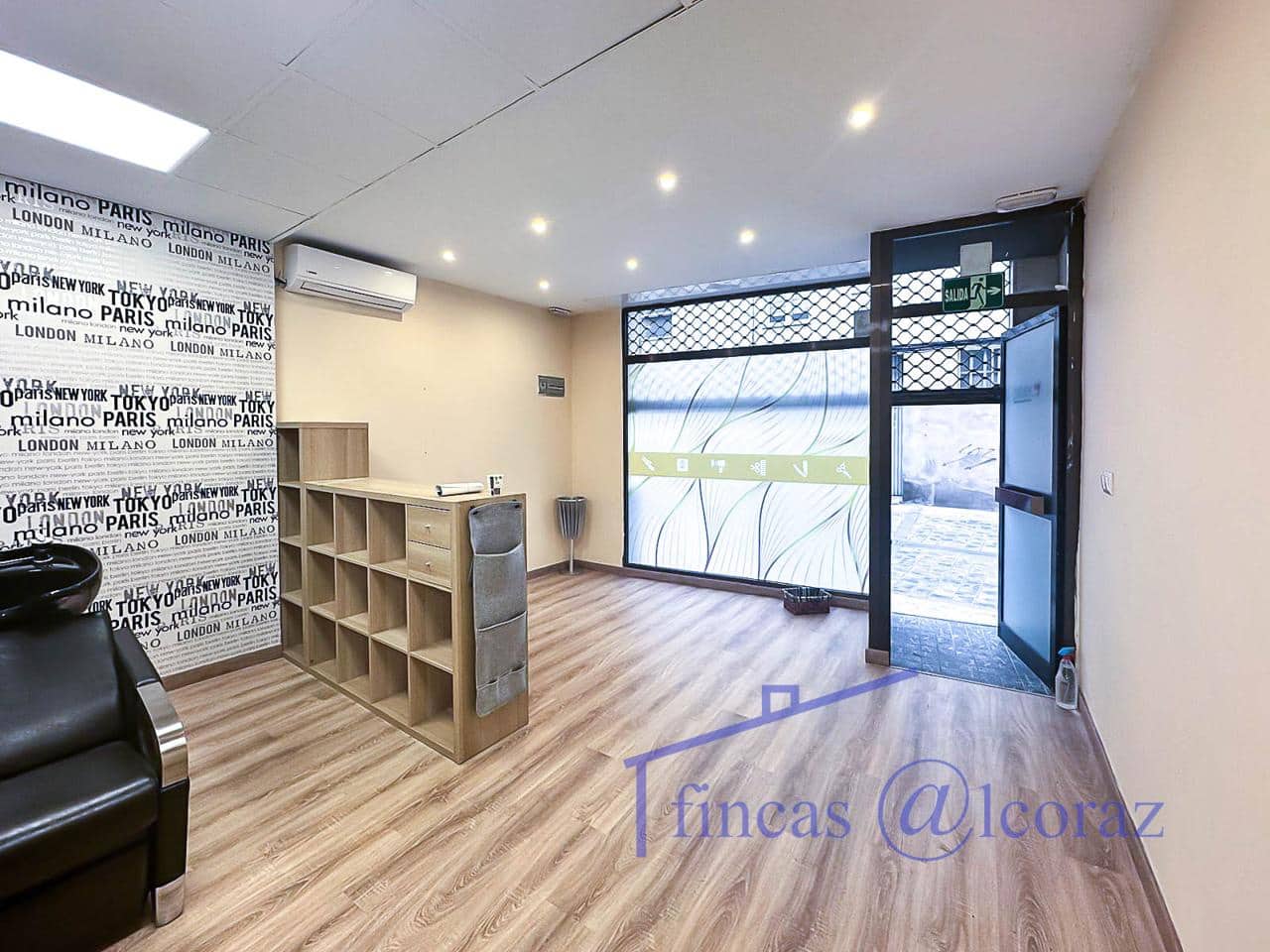 3 soverom Bedrift til leie i Huesca by - € 350 (Ref: 9650103)