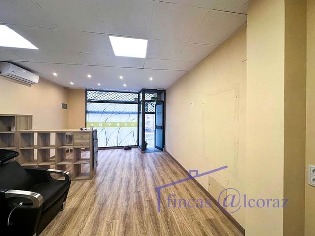 3 quarto Empresa para arrendar em Huesca cidade - 350 € (Ref: 9650103)