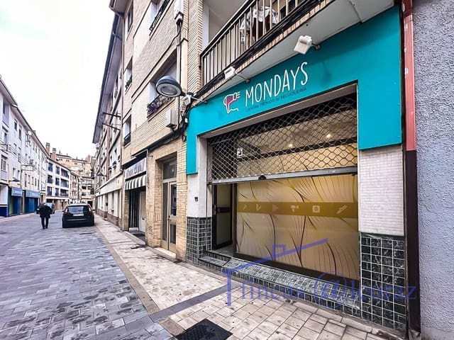 3 quarto Empresa para arrendar em Huesca cidade - 350 € (Ref: 9650103)