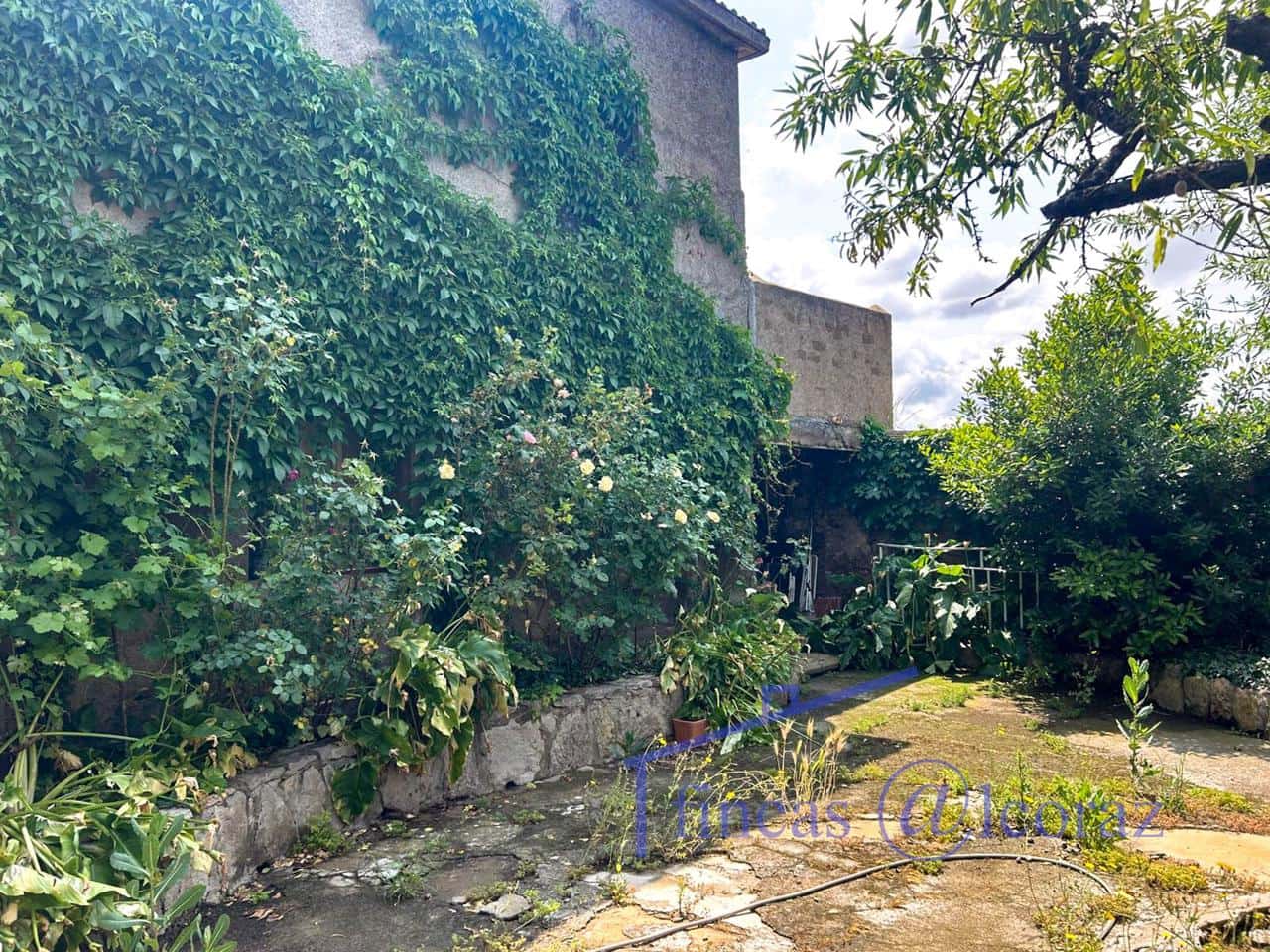 7 chambre Finca/Maison de Campagne à vendre à Loporzano - 140 000 € (Ref: 9650105)