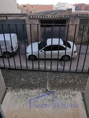 Chalet de 4 habitaciones en Tardienta en venta - 107.000 € (Ref: 9650106)