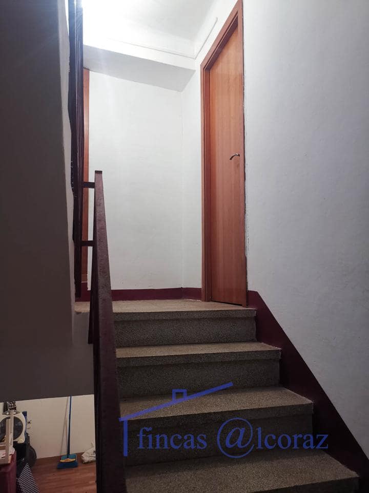 Chalet de 4 habitaciones en Tardienta en venta - 107.000 € (Ref: 9650106)