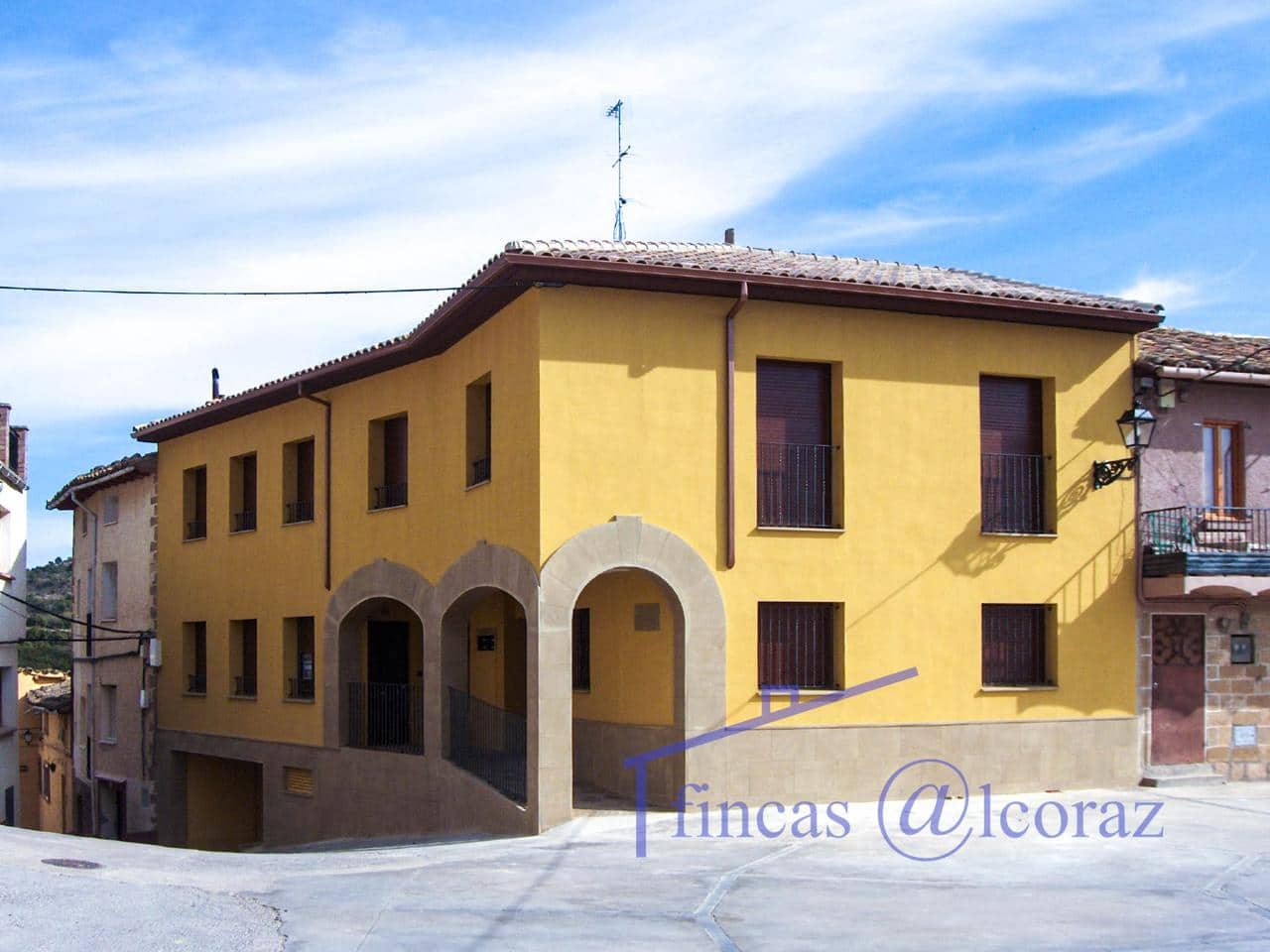 Piso de 2 habitaciones en Agüero en venta con garaje - 120.000 € (Ref: 9650109)