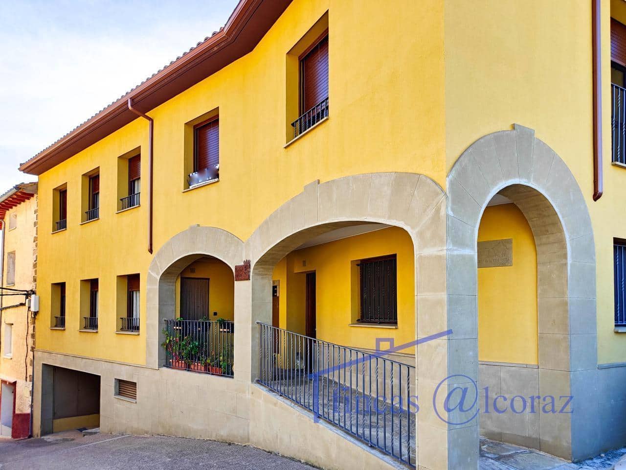 Piso de 2 habitaciones en Agüero en venta con garaje - 120.000 € (Ref: 9650109)