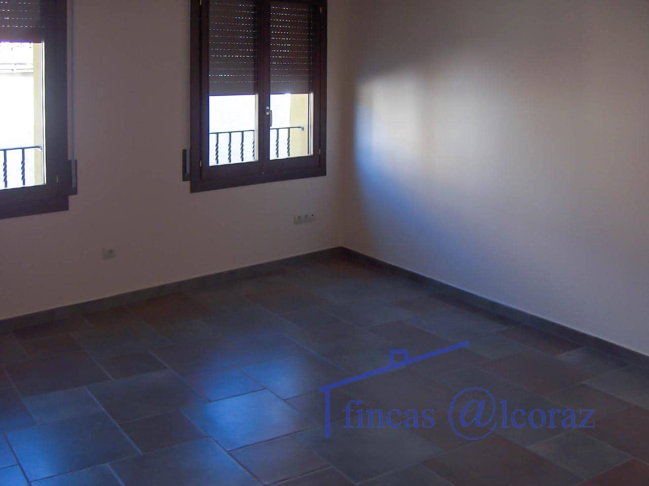 Piso de 2 habitaciones en Agüero en venta con garaje - 120.000 € (Ref: 9650109)