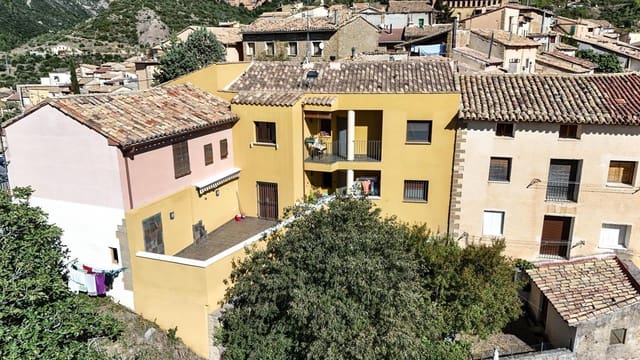 Piso de 2 habitaciones en Agüero en venta - 120.000 € (Ref: 9650109)