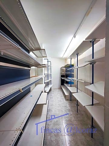 4 quarto Empresa para arrendar em Huesca cidade - 2 300 € (Ref: 9650110)