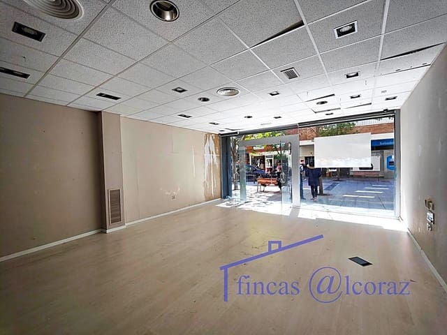 4 quarto Empresa para arrendar em Huesca cidade - 2 300 € (Ref: 9650110)