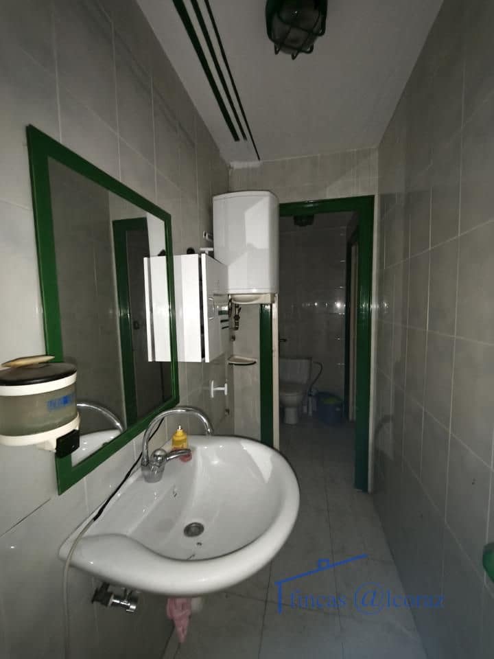 4 makuuhuone Yritys vuokrattavana paikassa Huesca kaupunki - 750 € (Ref: 9650112)