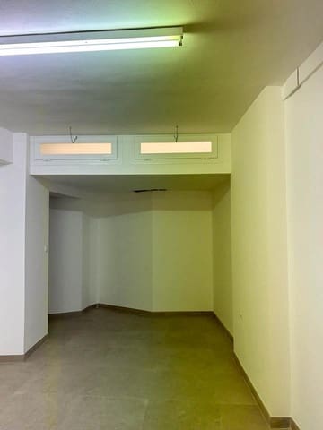 3 quarto Empresa para arrendar em Huesca cidade - 650 € (Ref: 9650114)