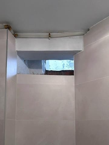 3 quarto Empresa para arrendar em Huesca cidade - 650 € (Ref: 9650114)