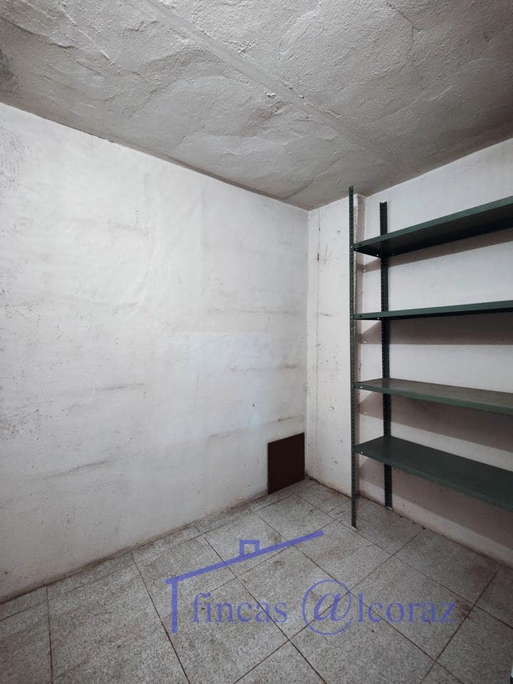 Garage for sale in Huesca city - € 17,500 (Ref: 9650118)