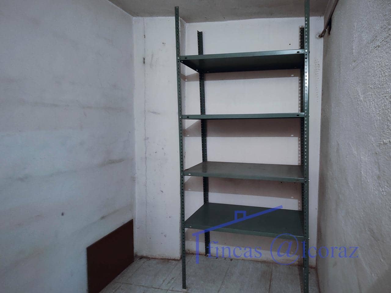 Garage for sale in Huesca city - € 17,500 (Ref: 9650118)