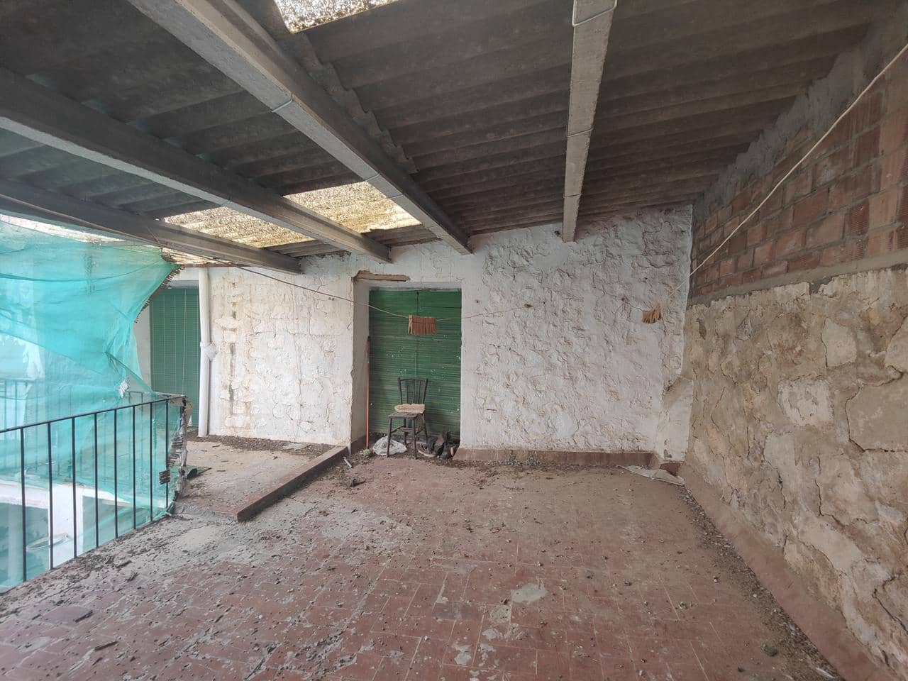 4 bedroom Finca/Country House for sale in Candasnos - € 40,000 (Ref: 9650119)