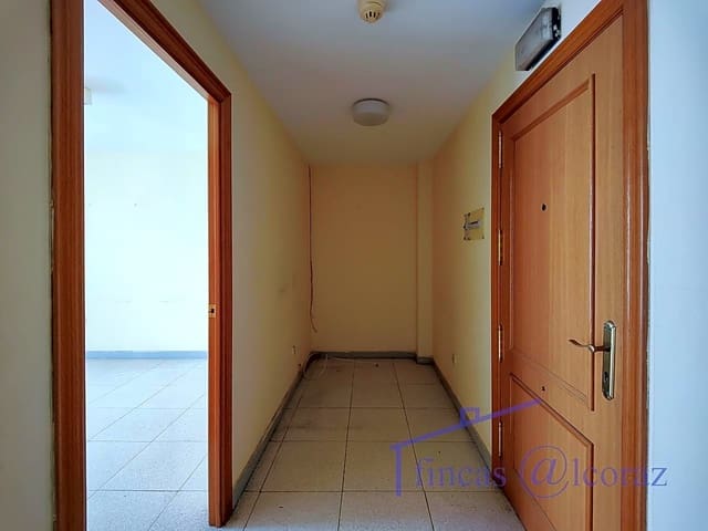 4 quarto Escritório para arrendar em Huesca cidade - 650 € (Ref: 9650121)