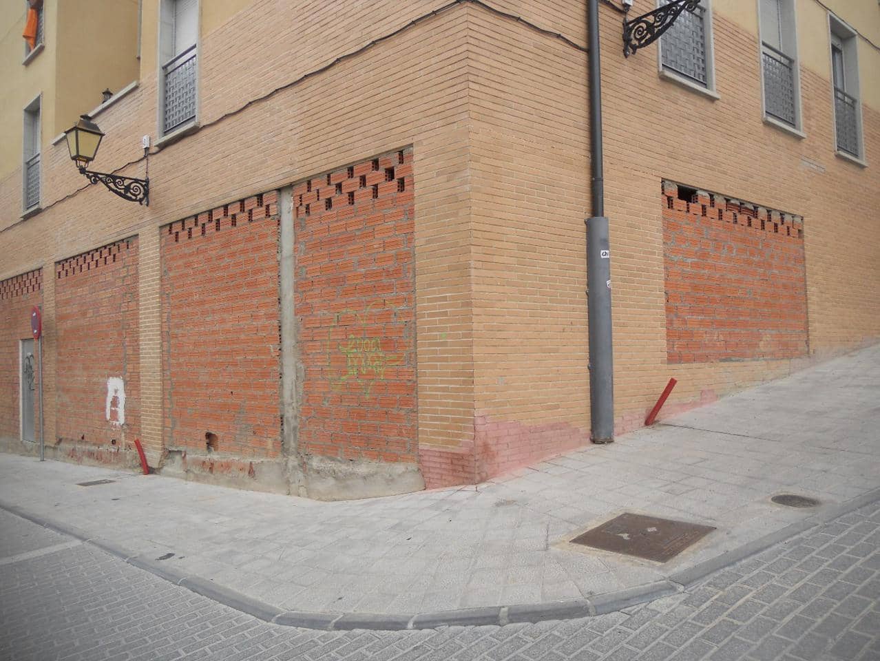 Business for sale in Huesca city - € 85,000 (Ref: 9650124)