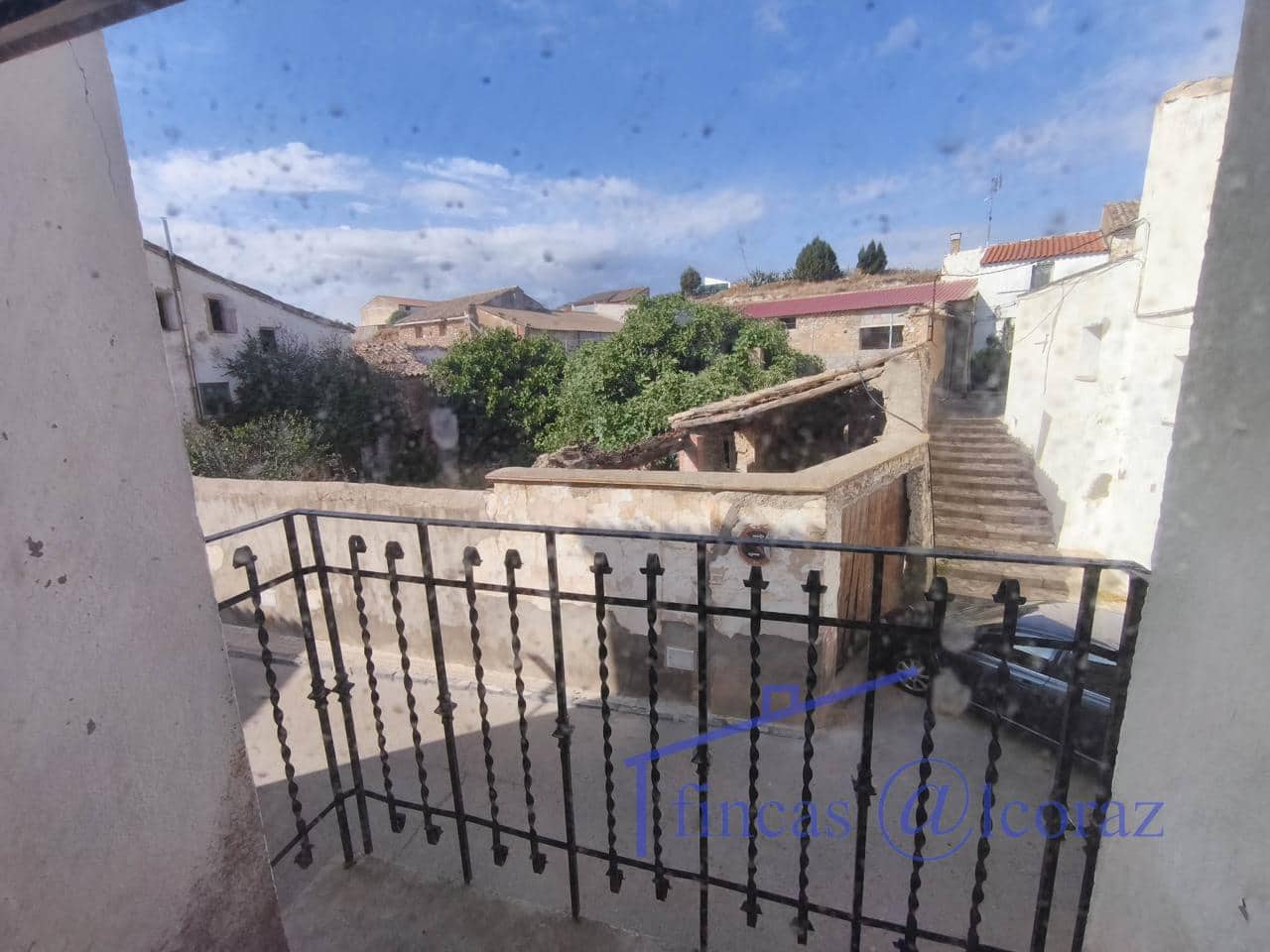 6 bedroom Finca/Country House for sale in Robres - € 125,000 (Ref: 9697820)