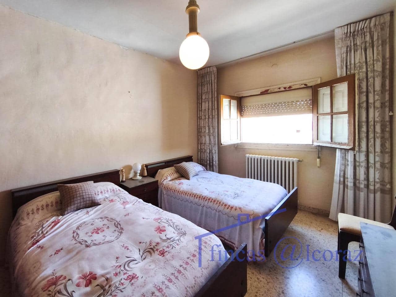 6 bedroom Finca/Country House for sale in Robres - € 125,000 (Ref: 9697820)