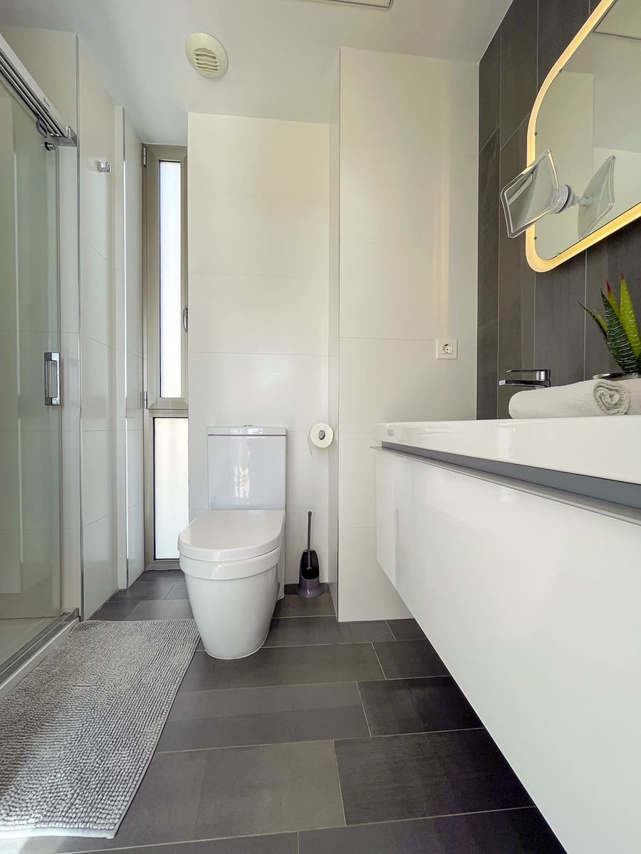 3 soveværelse Semi-Rækkehus til salg i La Villajoyosa / Vila Joiosa - € 695.000 (Ref: 8041372)