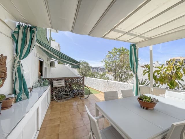 2 bedroom Townhouse for sale in Playa Poniente, Benidorm - € 295,000 (Ref: 8580722)