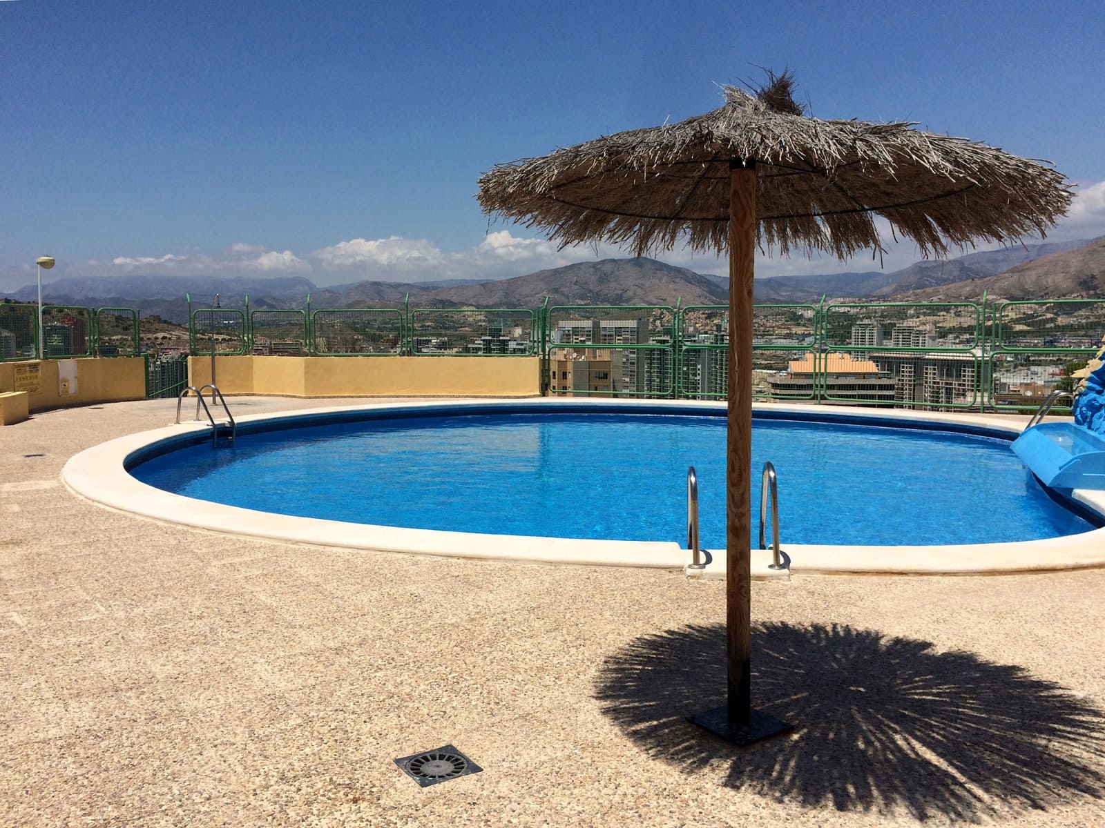 2 bedroom Townhouse for sale in Benidorm - € 295,000 (Ref: 8580722)