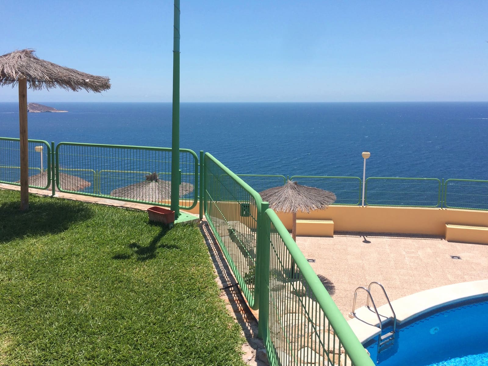 2 bedroom Townhouse for sale in Benidorm - € 295,000 (Ref: 8580722)