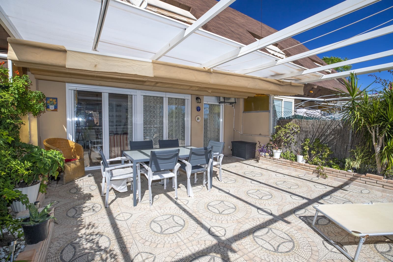 4 bedroom Terraced Villa for sale in Benidorm - € 650,000 (Ref: 8581740)