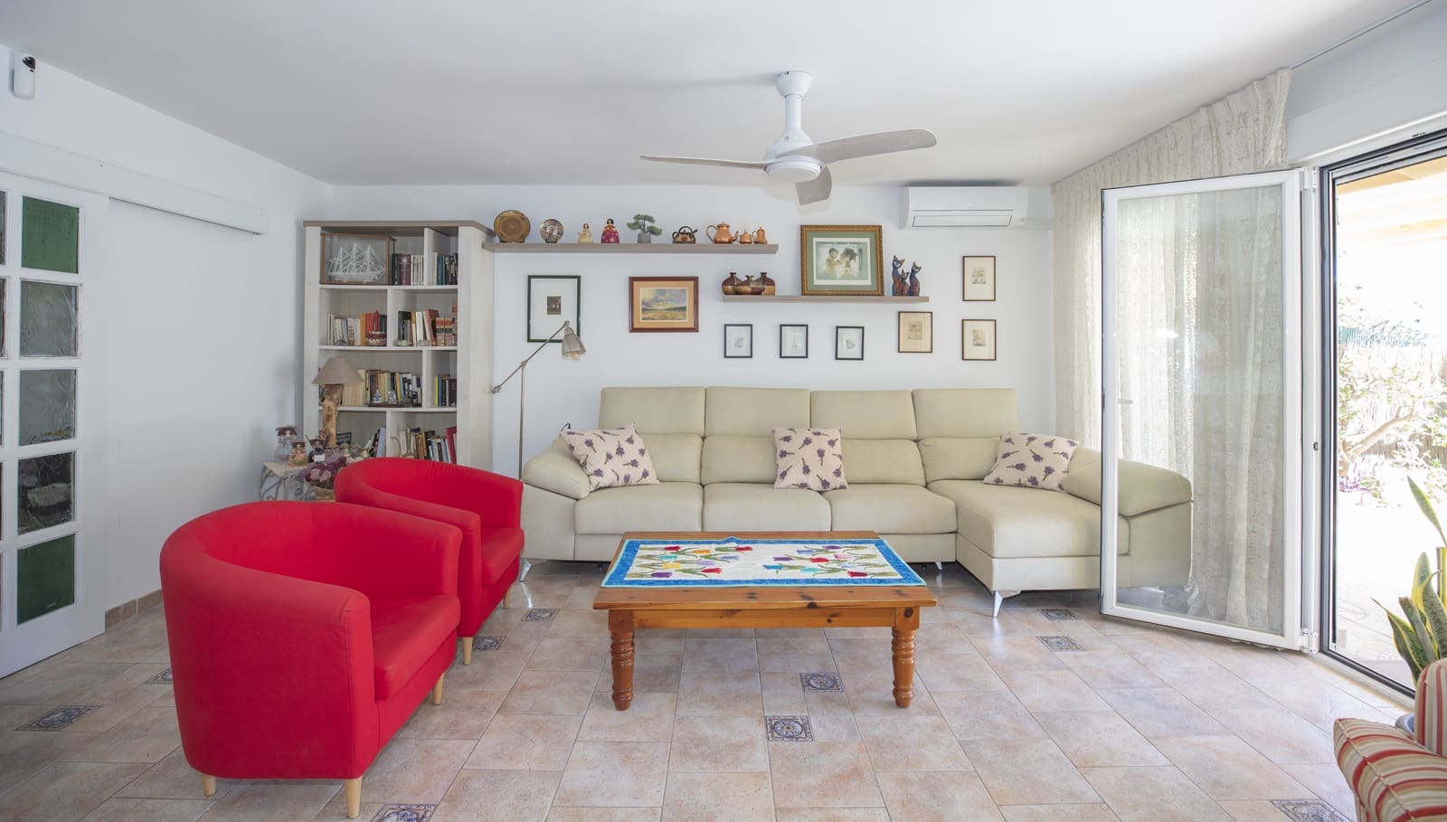 4 bedroom Terraced Villa for sale in Benidorm - € 650,000 (Ref: 8581740)