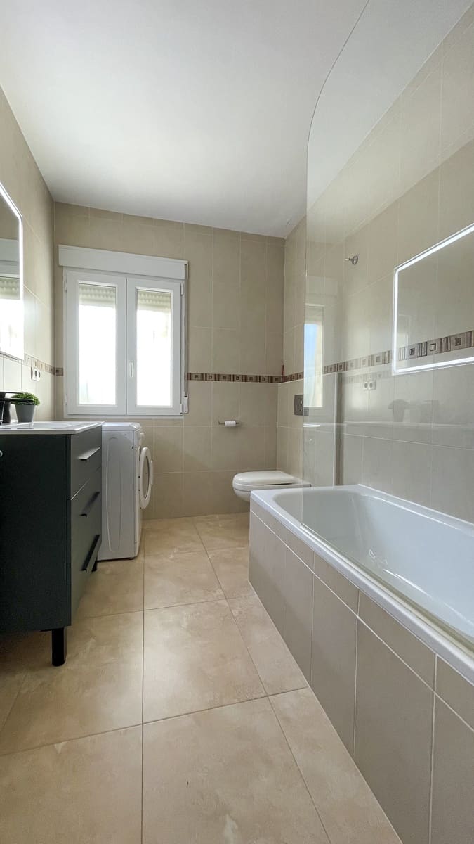 4 Zimmer Villa zu verkaufen in Els Poblets - 690.000 € (Ref: 8788696)