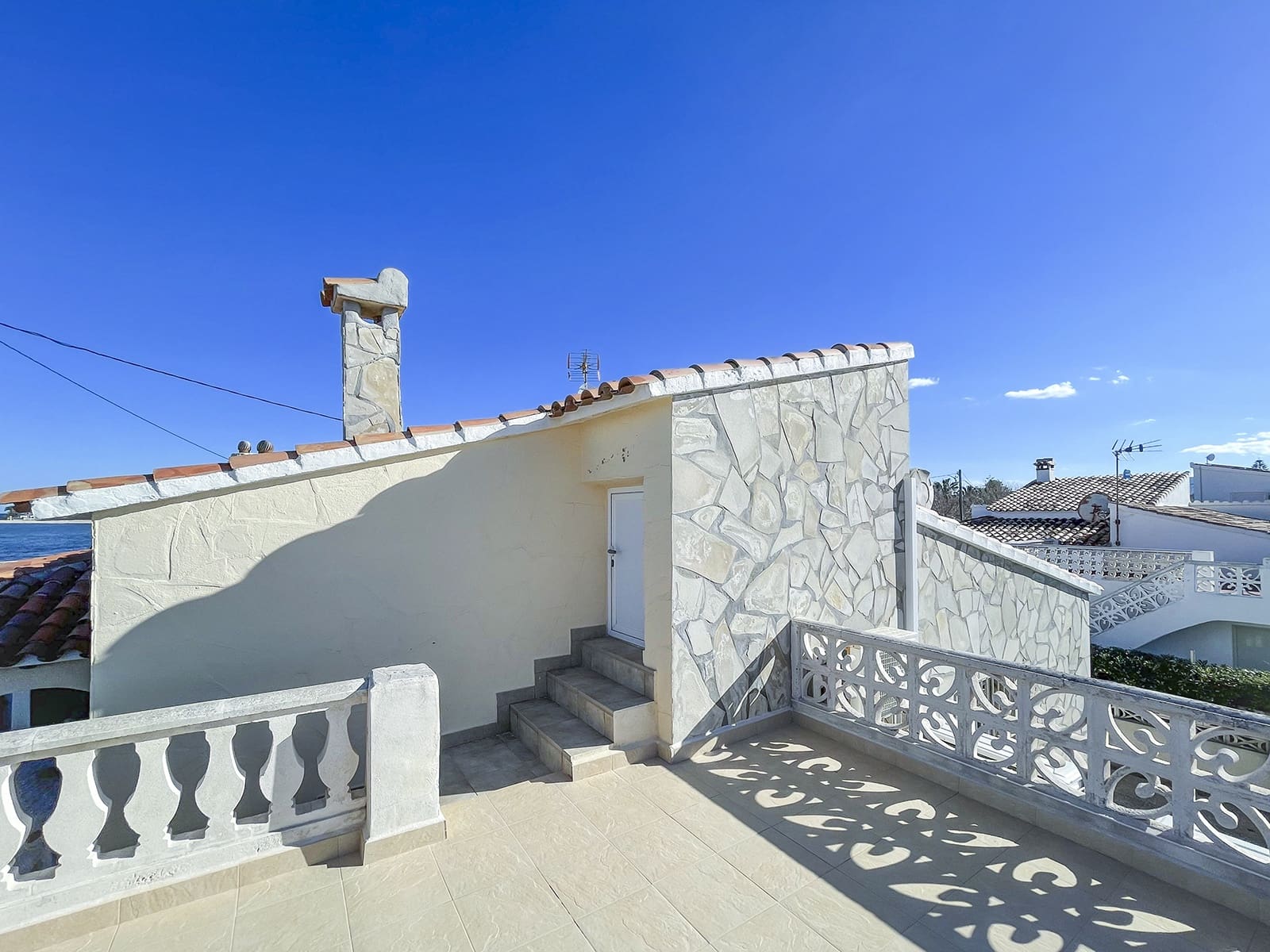 4 Zimmer Villa zu verkaufen in Els Poblets - 690.000 € (Ref: 8788696)