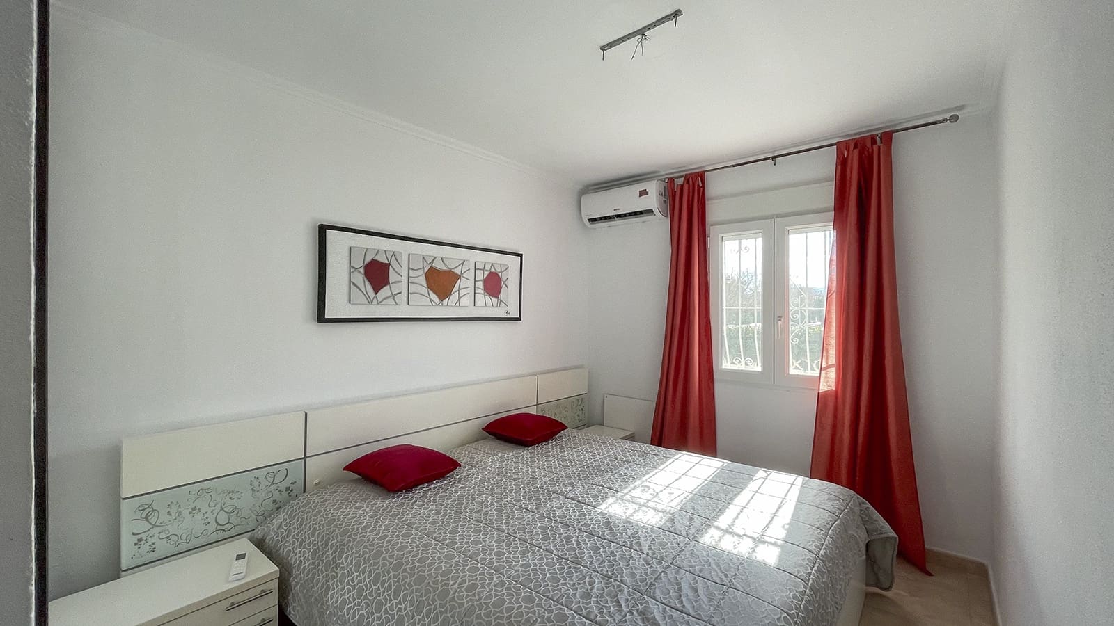 4 Zimmer Villa zu verkaufen in Els Poblets - 690.000 € (Ref: 8788696)