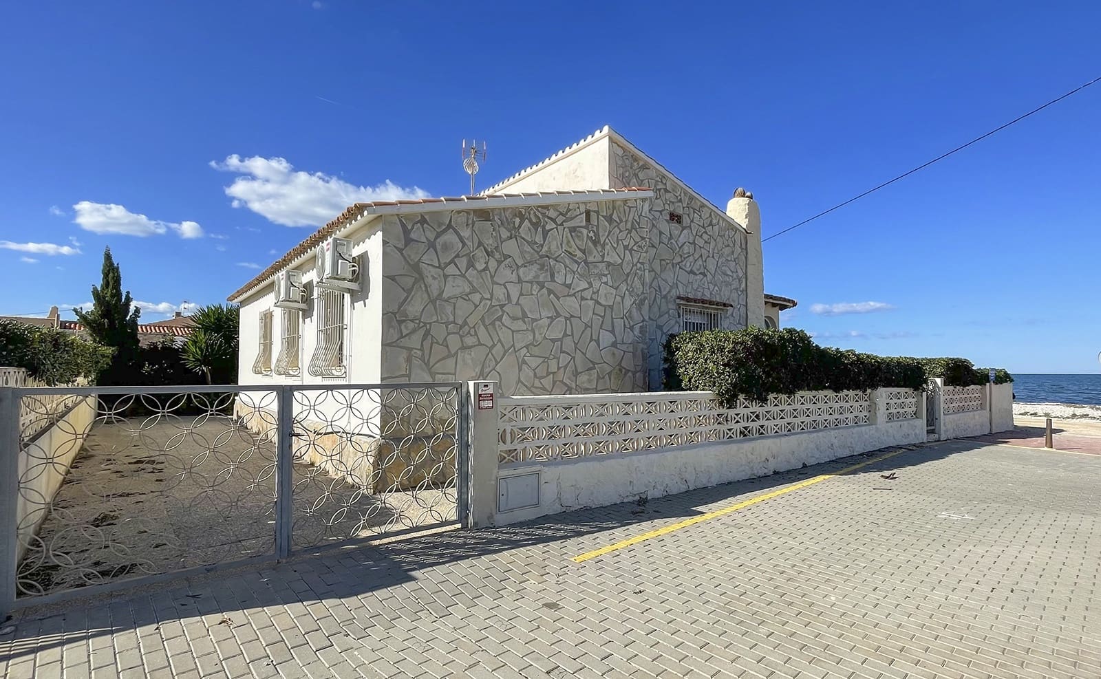 4 Zimmer Villa zu verkaufen in Els Poblets - 690.000 € (Ref: 8788696)