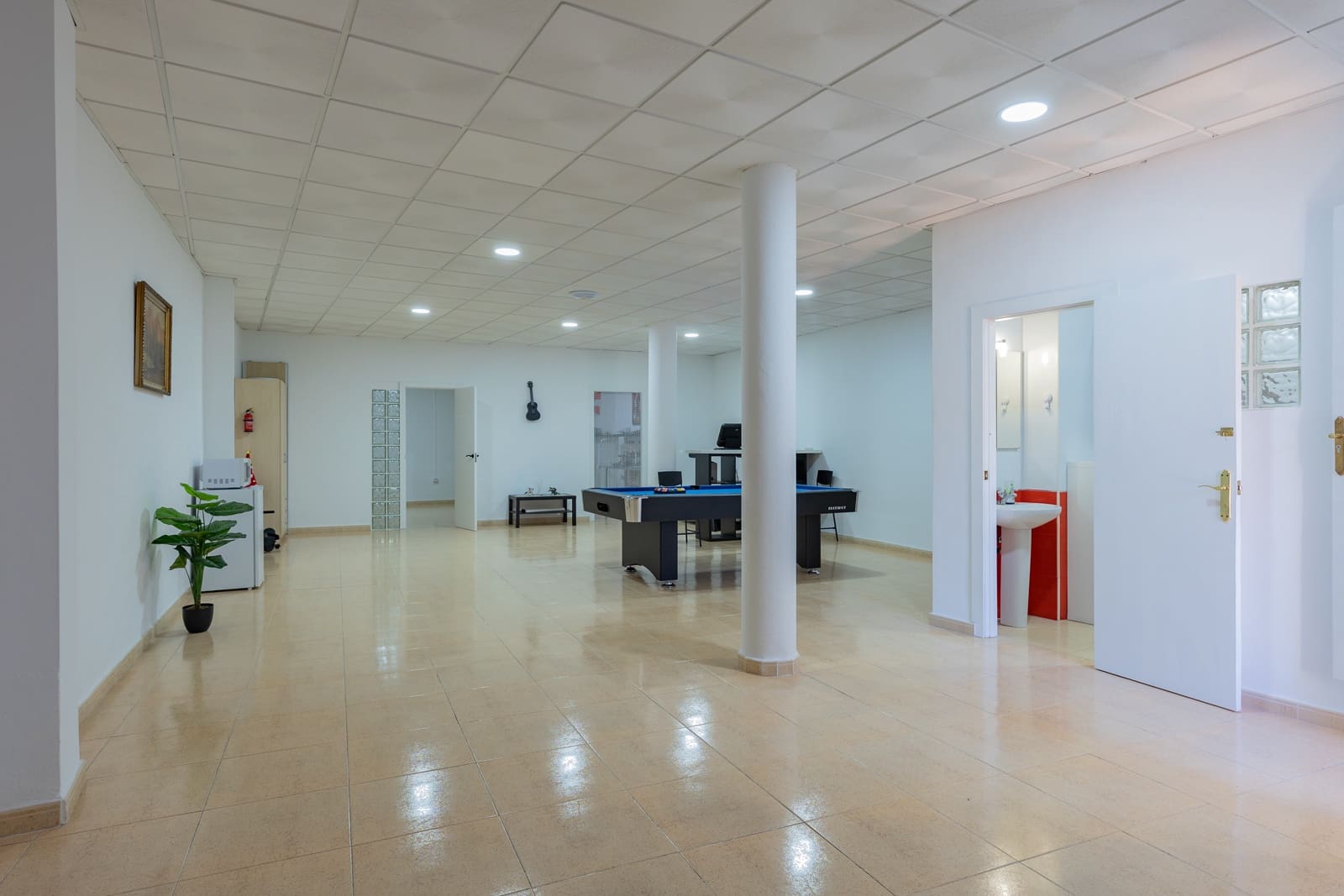 5 slaapkamer Halfvrijstaande villa te koop in Benijofar met garage - € 349.000 (Ref: 9473529)