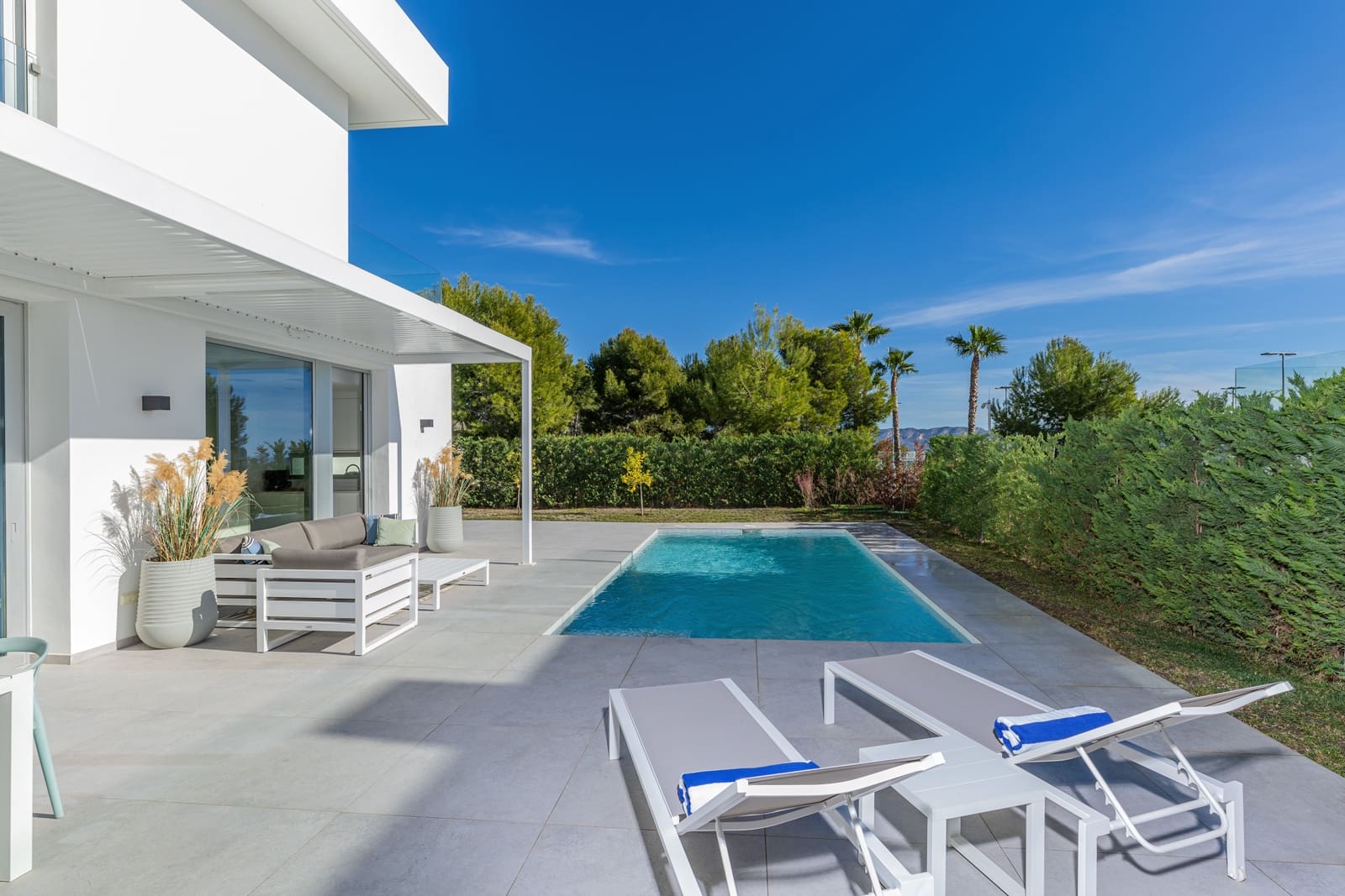 3 bedroom Villa for sale in Finestrat with pool garage - € 940,000 (Ref: 9489949)