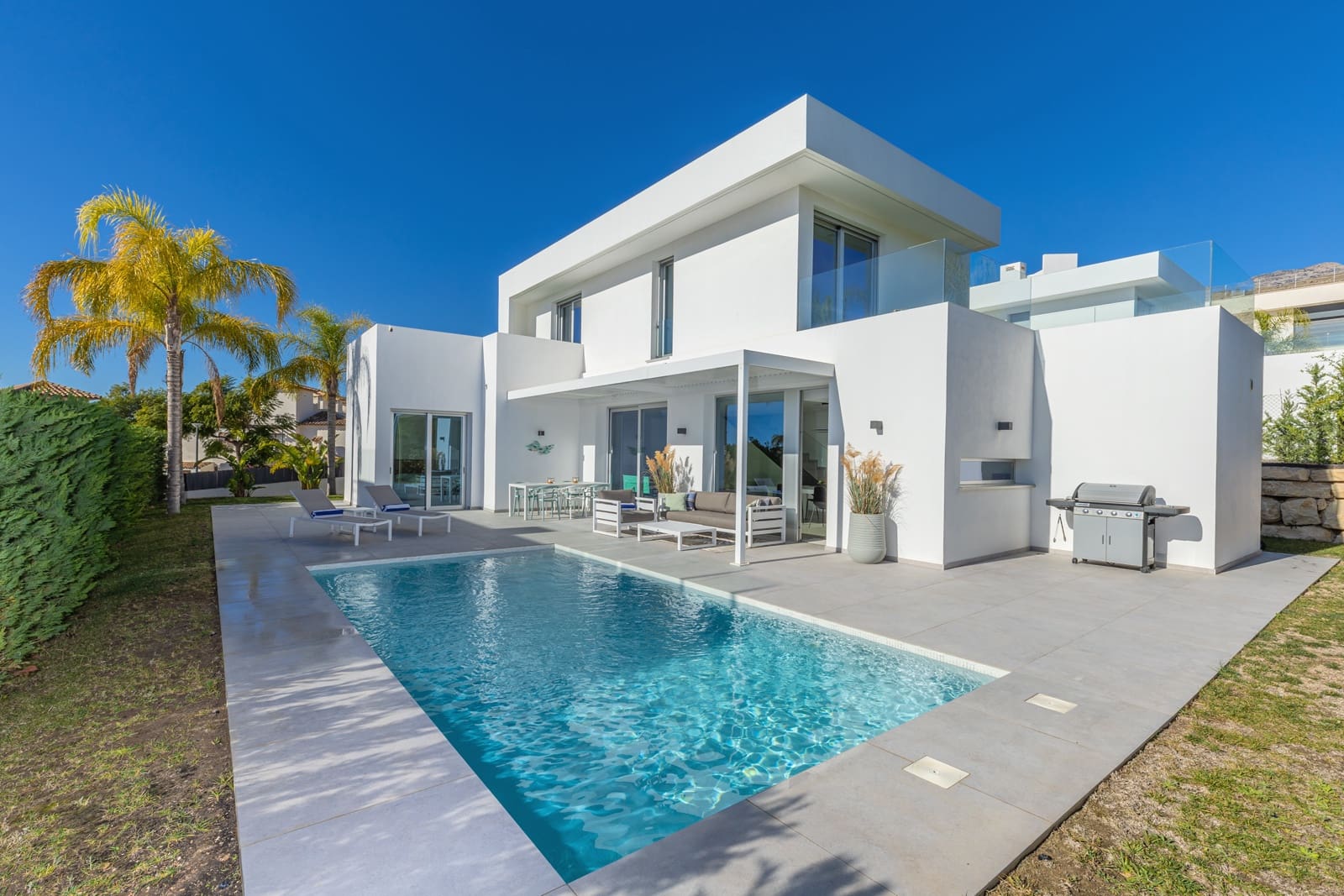 3 bedroom Villa for sale in Finestrat with pool garage - € 940,000 (Ref: 9489949)