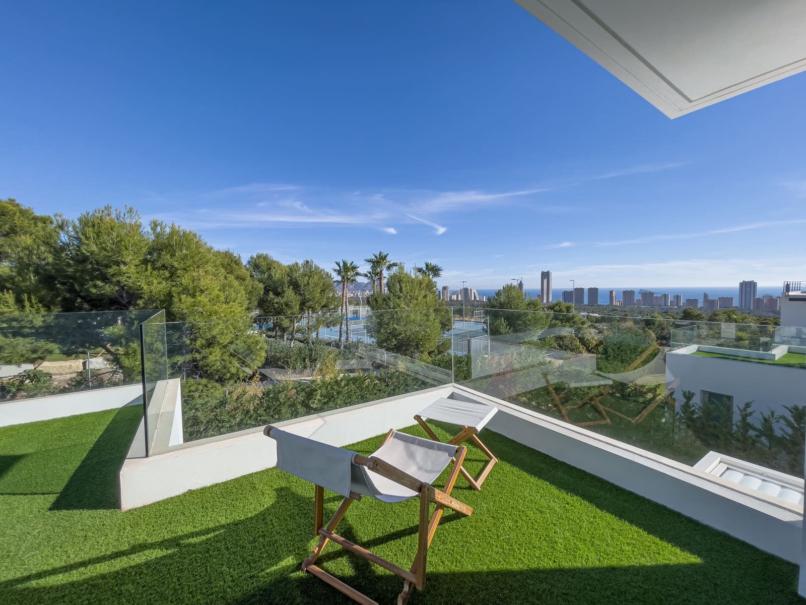 3 bedroom Villa for sale in Finestrat with pool garage - € 940,000 (Ref: 9489949)