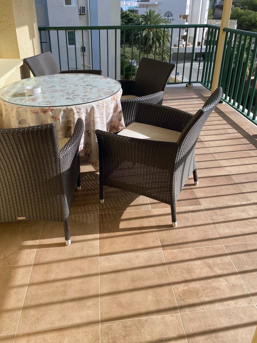 2 sovrum Lägenhet till salu i Benidorm med pool - 274 000 € (Ref: 9500928)