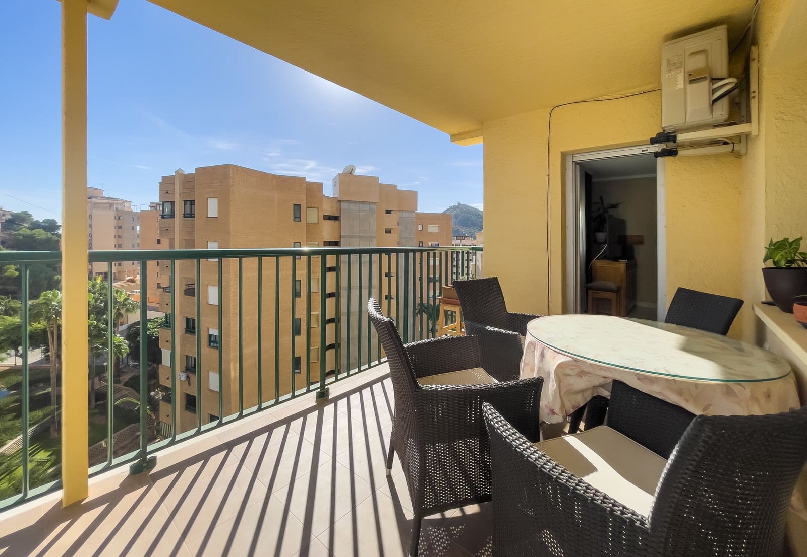 2 sovrum Lägenhet till salu i Benidorm med pool - 274 000 € (Ref: 9500928)