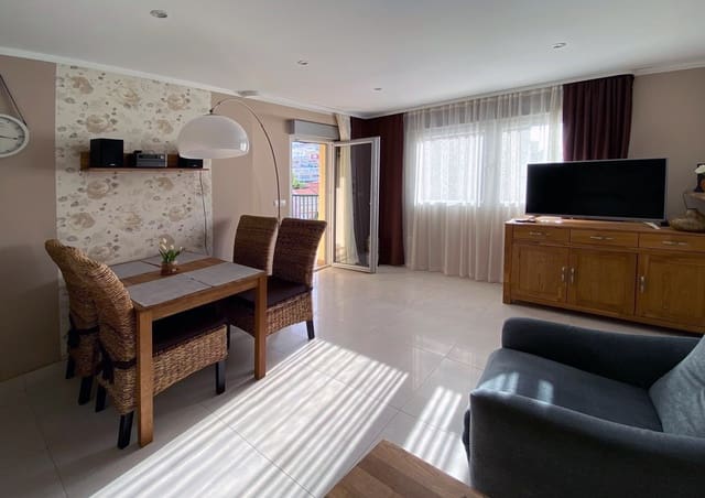 2 soveværelse Lejlighed til salg i Benidorm med swimmingpool - € 274.000 (Ref: 9500928)