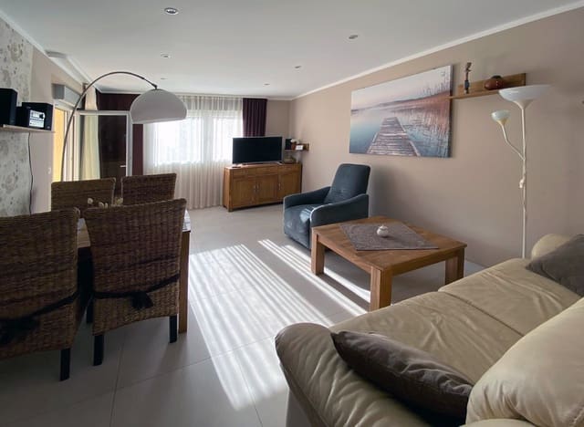 2 soveværelse Lejlighed til salg i Benidorm med swimmingpool - € 274.000 (Ref: 9500928)