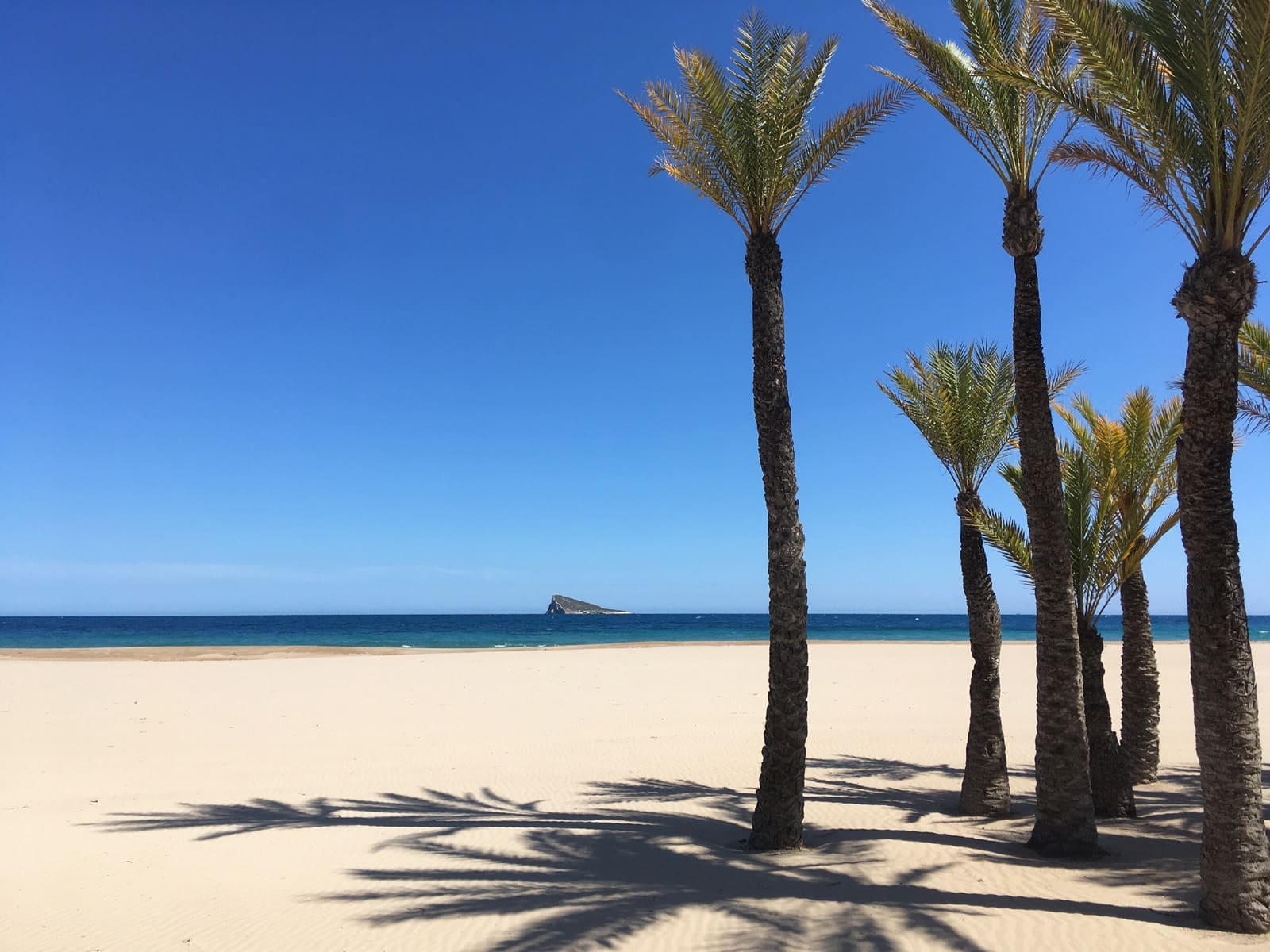 2 sovrum Lägenhet till salu i Benidorm med pool - 274 000 € (Ref: 9500928)